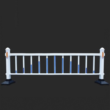 Hàng rào lan can giao thông mạ kẽm