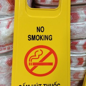 Biển cảnh báo chữ A nội dung cấm hút thuốc