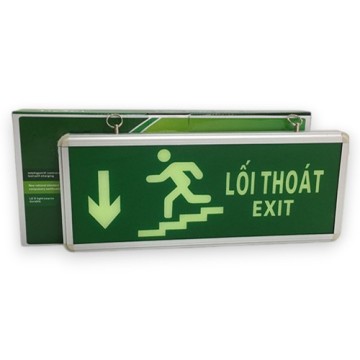 Đèn exit chỉ dẫn thoát hiểm xuống cầu thang bên trái