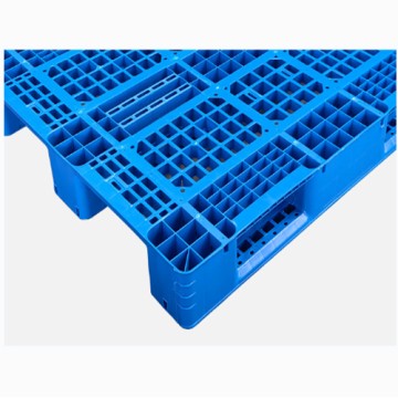 Kệ Nhựa Pallet liền khối Chịu Tải - màu XANH -1100mmx1100mmx120mm - Mã NQ04