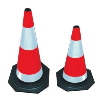 Cọc tiêu cao su 65cm Nhật Quang