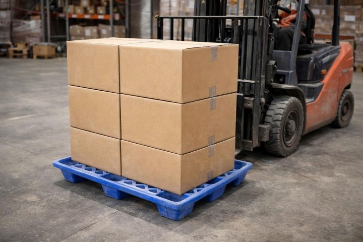 Pallet nhựa có giúp giảm hư hỏng hàng hóa không?