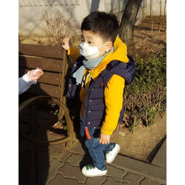 Khẩu trang trẻ em KF94 Hàn Quốc chống vi khuẩn, virus, bụi