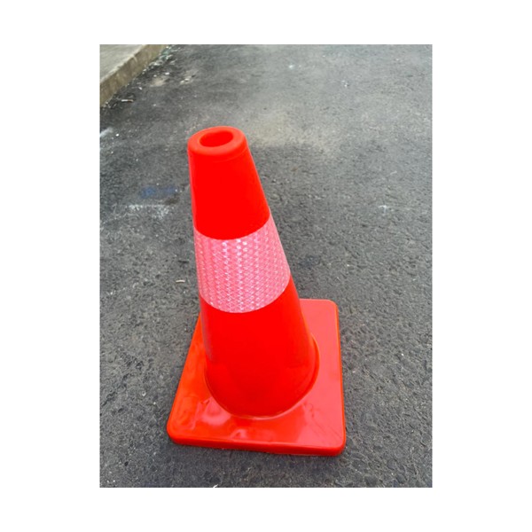 Cọc tiêu nhựa mềm PVC cao 45cm (28x28cm)