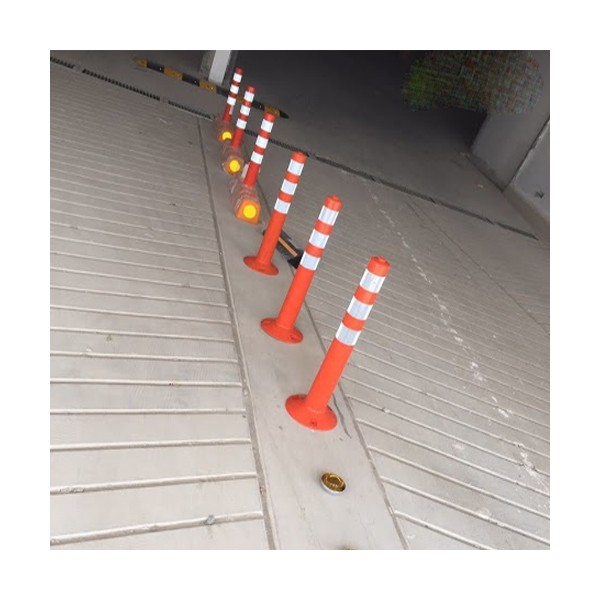 Cọc tiêu phân làn giao thông Hàn Quốc 75cm đế 200mm nhựa siêu dẻo