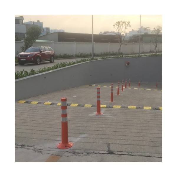 Cọc tiêu phân làn giao thông Hàn Quốc 75cm đế 200mm nhựa siêu dẻo