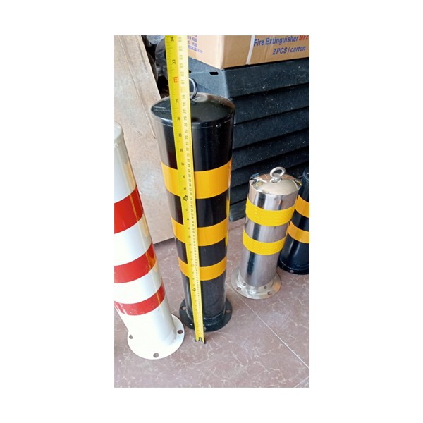 Cọc tiêu thép Nhật Quang 03 có phản quang cảnh báo giao thông