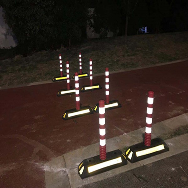 Dải phân cách cọc tiêu Nhật Quang cao 75cm cảnh báo phân làn giao thông