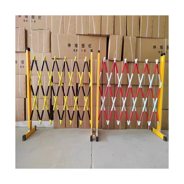 Hàng rào Nhựa thủy tinh Composite Màu Đỏ Trắng, có sức chịu đựng nhiệt, độ bền cơ học cao