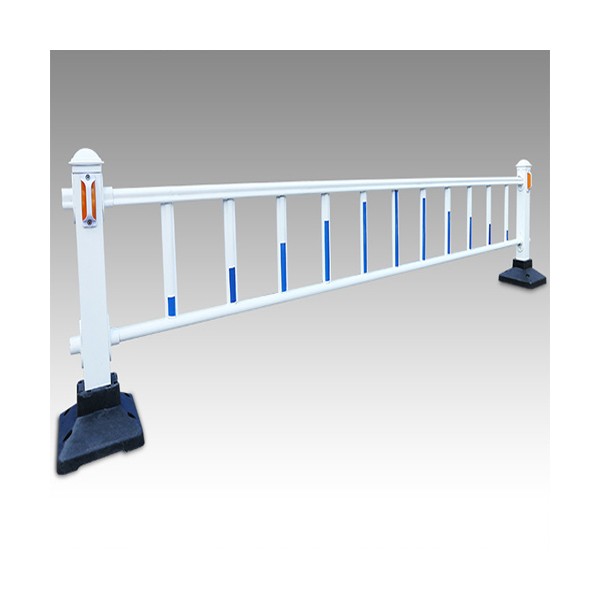 Hàng rào lan can giao thông mạ kẽm