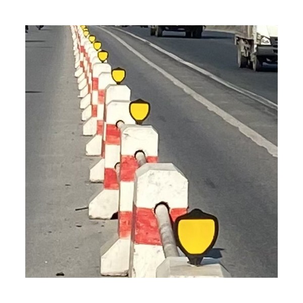 Tiêu phản quang dẻo Nhật Quang dùng cảnh báo an toàn giao thông độ bền cao