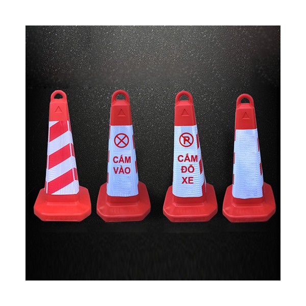 Cọc tiêu nhựa Nhật Quang hình vuông màu đỏ phản quang trắng