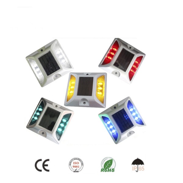 Đinh đường phản quang năng lượng mặt trời màu vàng