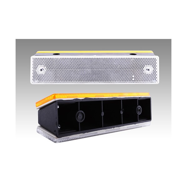 Tiêu đường phản quang hình chữ nhật dẫn đường