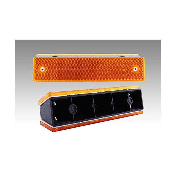 Tiêu đường phản quang hình chữ nhật dẫn đường