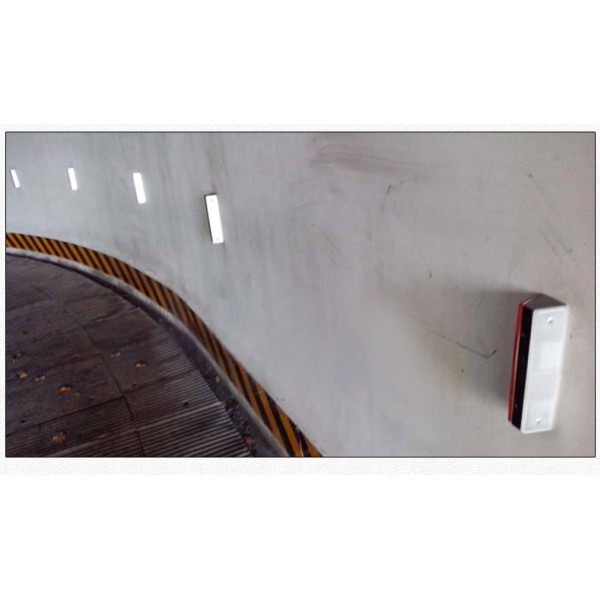 Tiêu đường phản quang hình chữ nhật dẫn đường