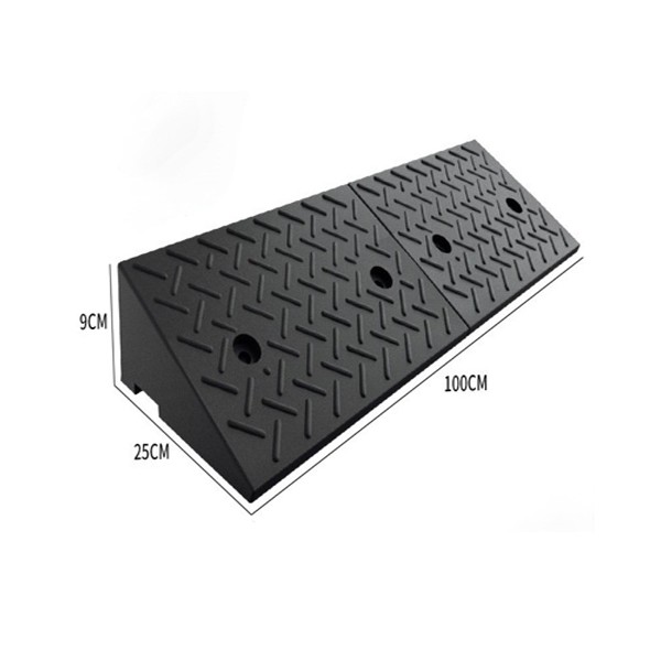 Bục lên xuống vỉa hè 005 dành cho xe hơi, xe máy bằng đệm cao su chịu lực siêu bền