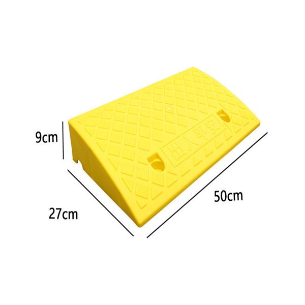  Bục nhựa lên xuống vỉa hè 001 cho xe ô tô, xe máy