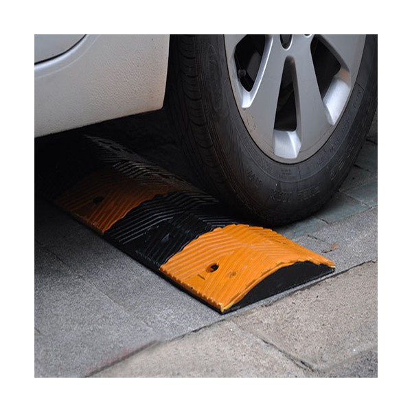 Gờ giảm tốc cao su 500mm chịu lực 60 tấn