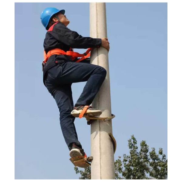 Guốc tam giác trèo cột điện, ống thép mạ kẽm không gỉ