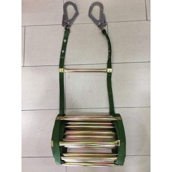 Thang dây móc to Việt Nam