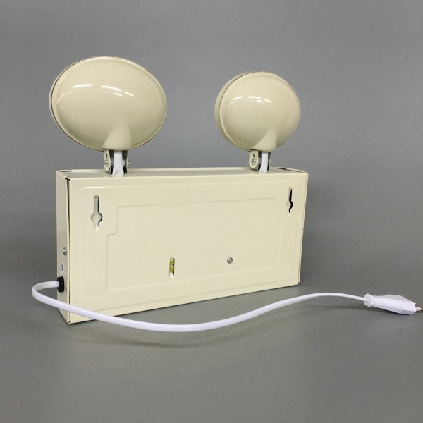 Đèn chiếu sáng thoát hiểm khẩn cấp sự cố mắt cua Vin-SC-03