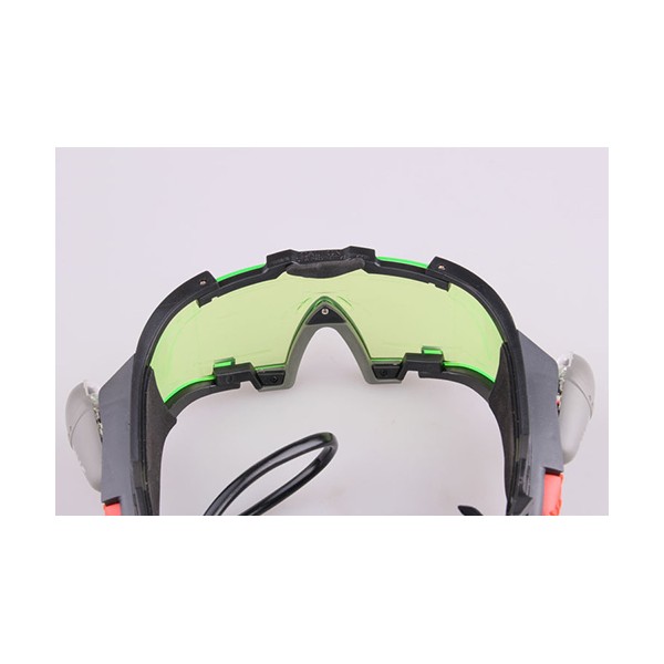 Kính bảo hộ đa năng kết hợp đèn Pin Đài Loan