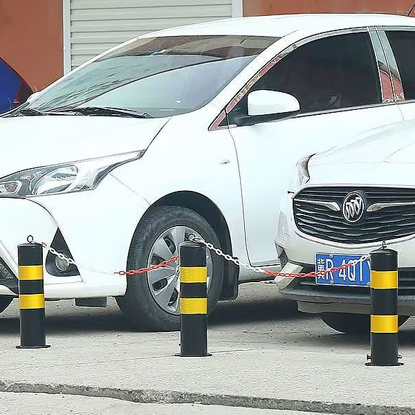 Cọc Tiêu Sắt Giao Thông 50cm 