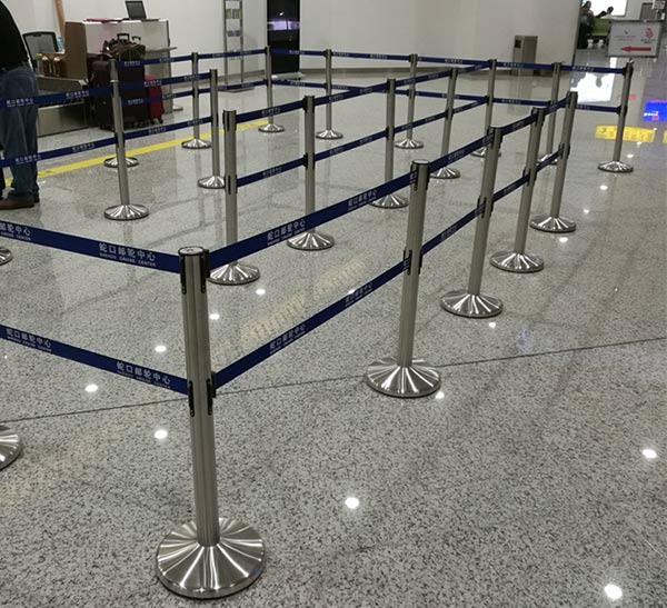 Cọc tiêu được sử dụng linh hoạt trên nhiều ứng dụng