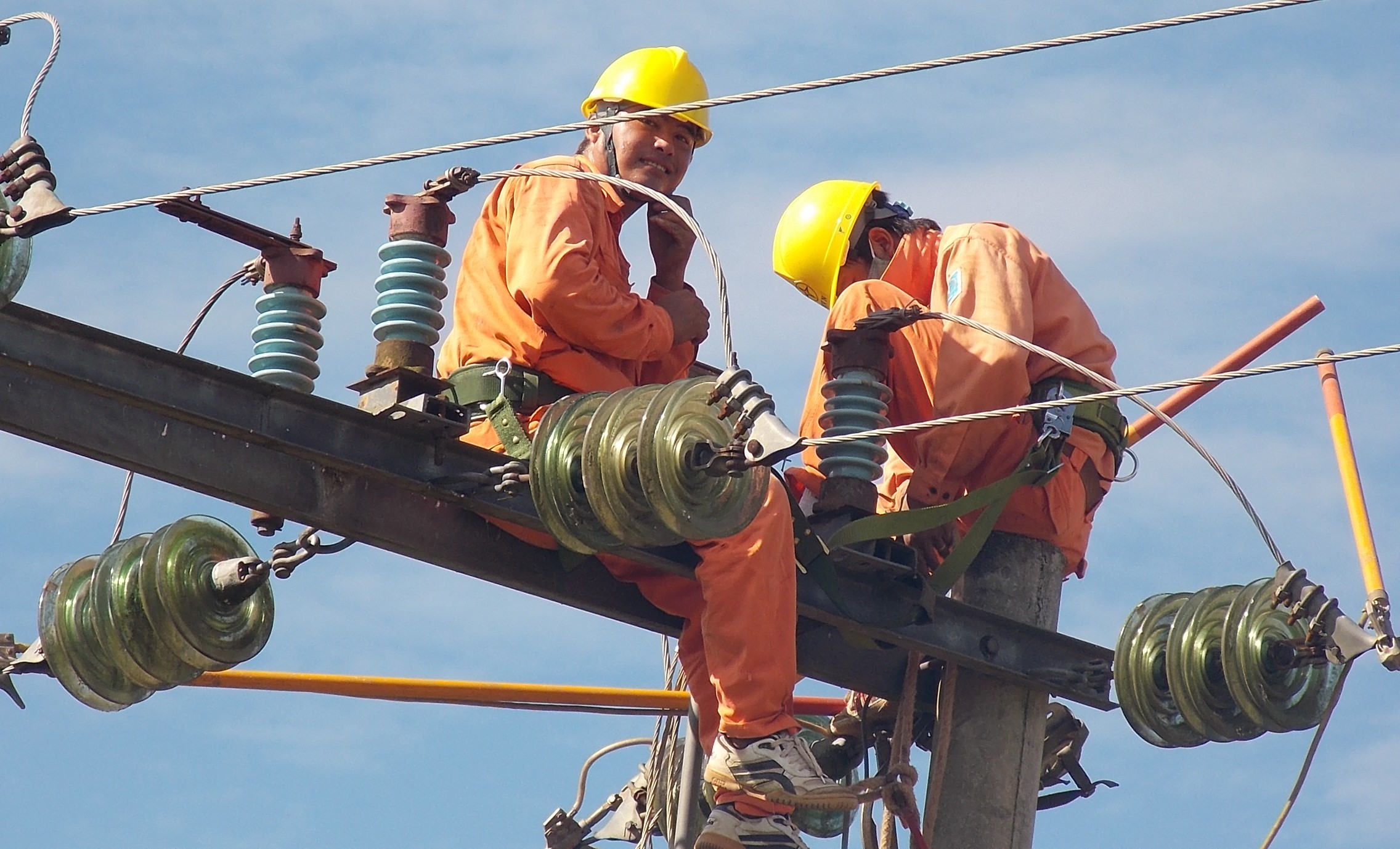 Cọc inox chống tĩnh điện