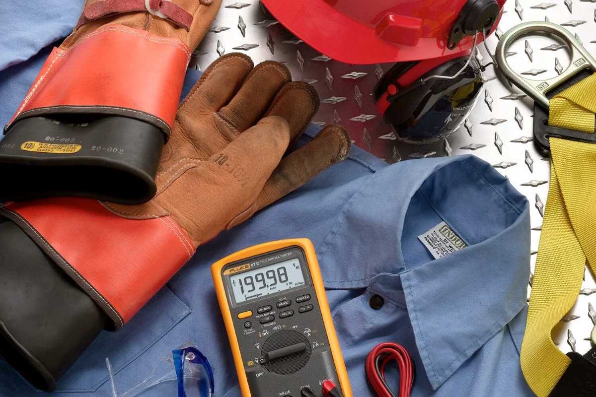 Thiết Bị An Toàn Điện Khác Nhật Quang